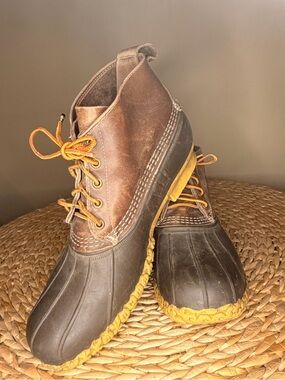 Men's Brown Leather and Black Rubber Duck Boots - Lace-Up